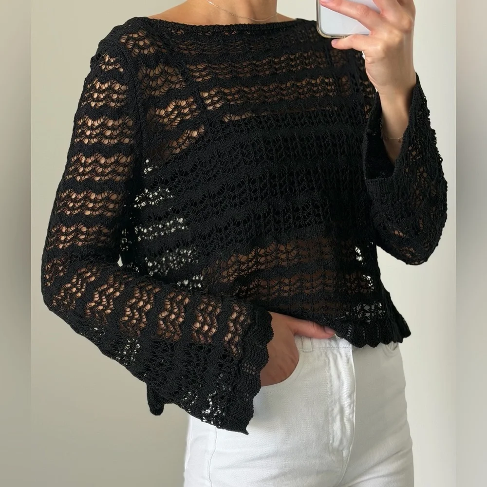 ZARA POINTELLE KNIT CROP TOP